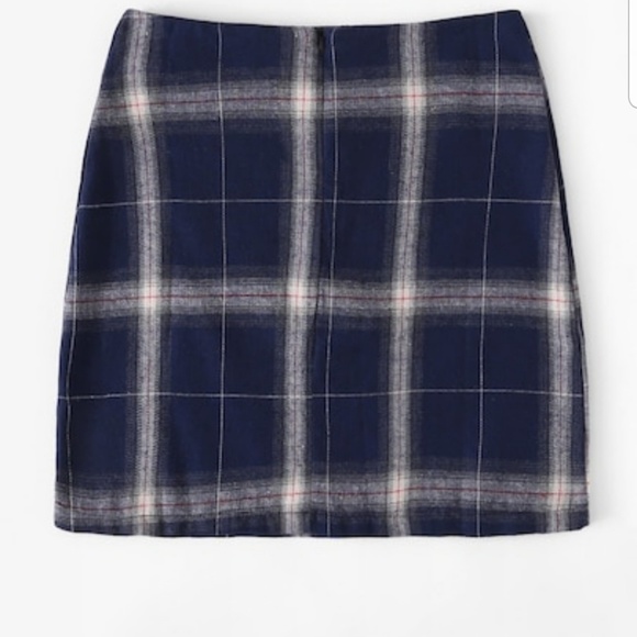 🥳LAST ONE(S)🥳BUY 1 GET 1 FREE PLAID MINI SKIRT - Picture 3 of 5